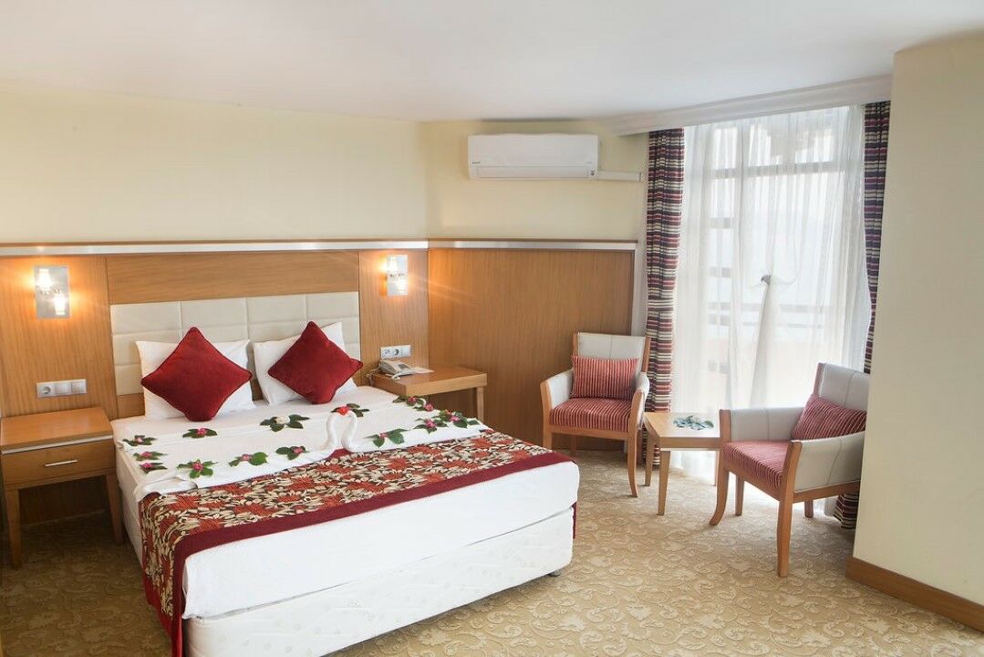 The Holiday Resort Hotel - Duplicado Didim Exterior photo
